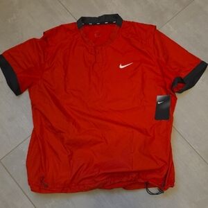 Nike Softball Lightweight Women’s Short Sleeve Windbreaker Jacket
